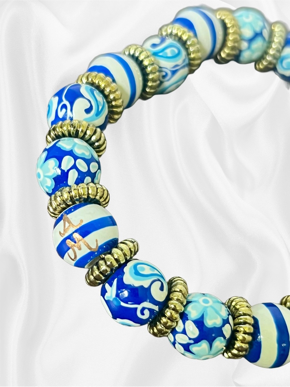 EUC Angela Moore Vintage Blue Coastal Hand-Painted Stretch Bracelet - Picture 11 of 12
